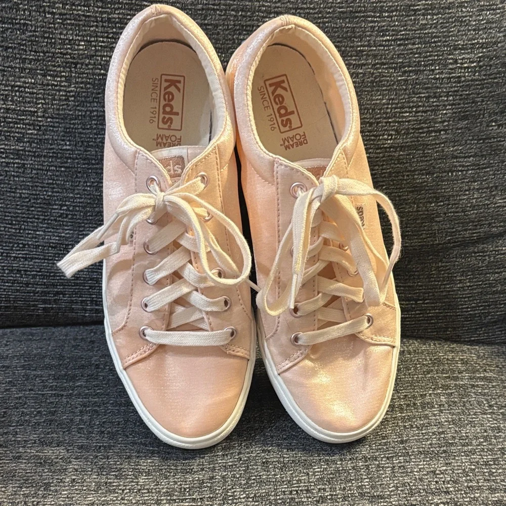 Keds Women's Jump Kick Metallic Shantung Rose Sneakers